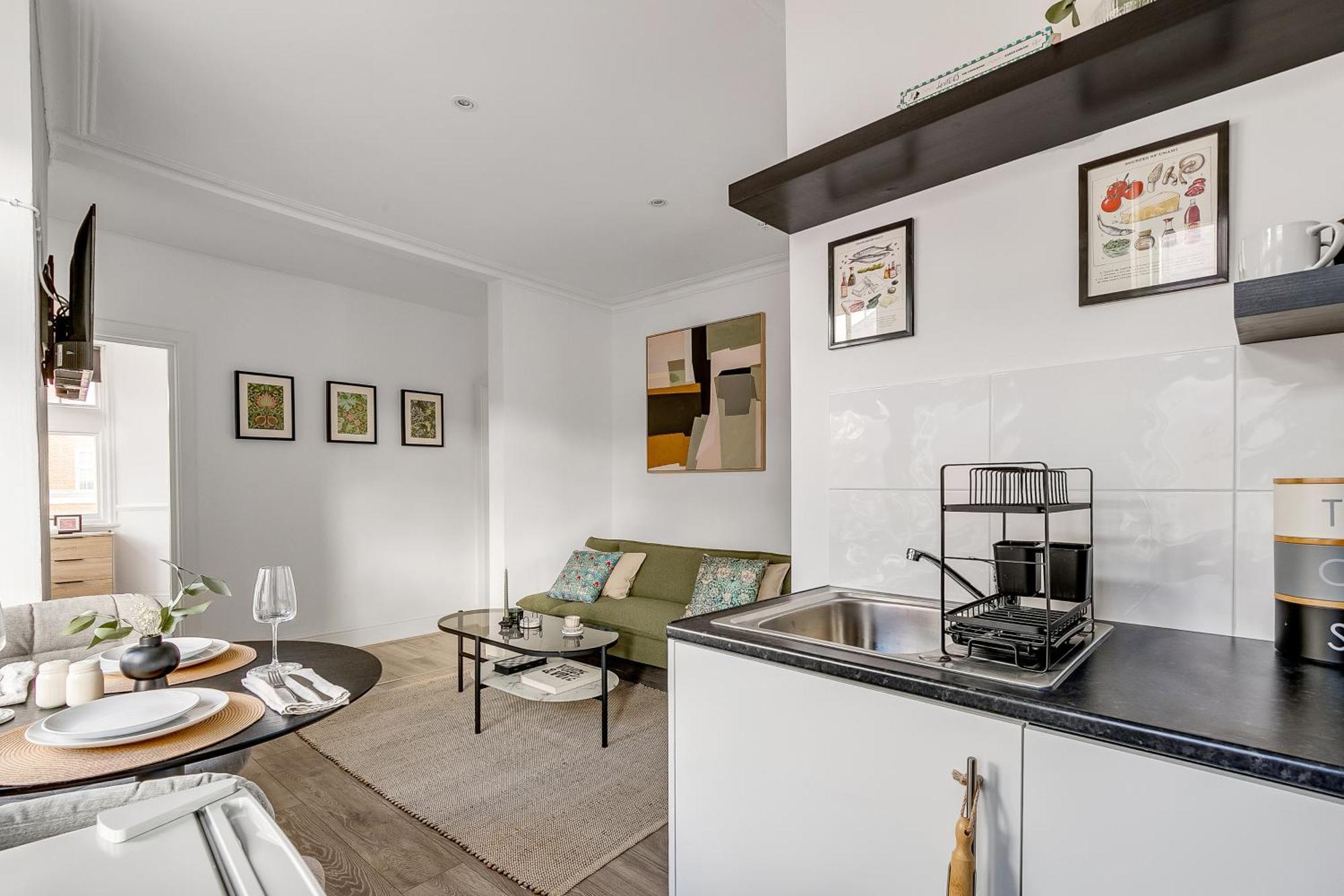 Lovely Kensington Apartments ลอนดอน ห้อง รูปภาพ