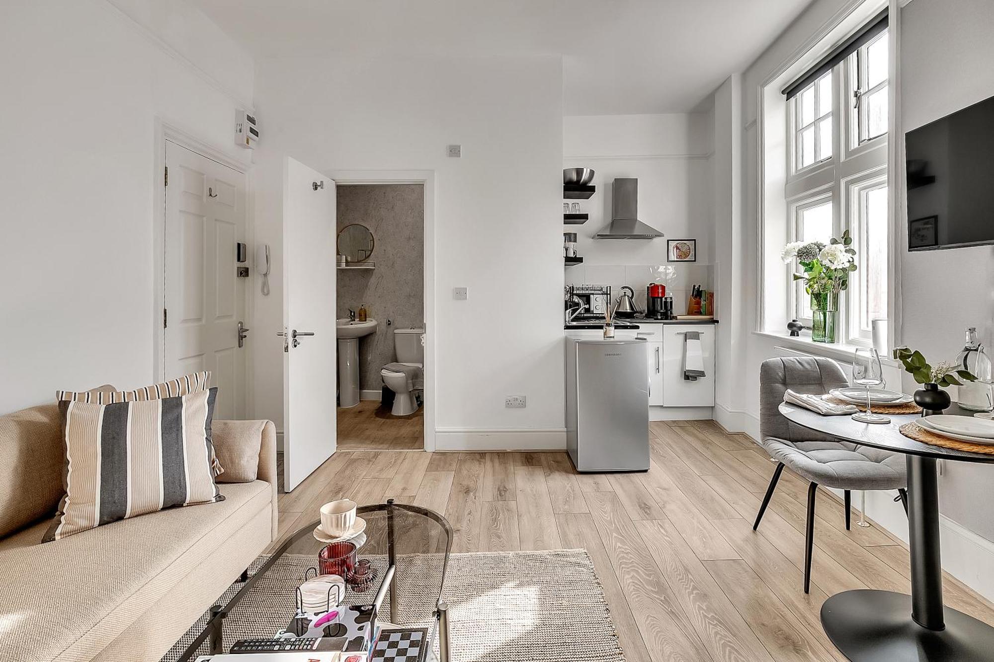 Lovely Kensington Apartments ลอนดอน ห้อง รูปภาพ