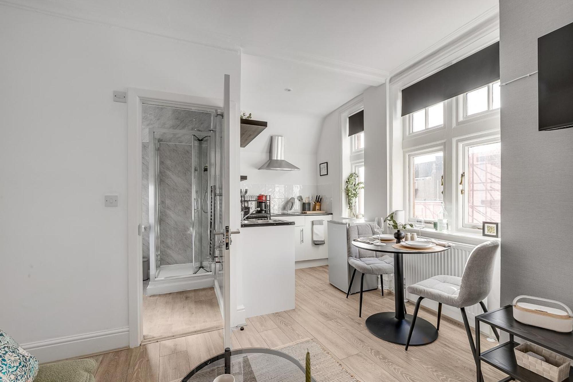 Lovely Kensington Apartments ลอนดอน ห้อง รูปภาพ